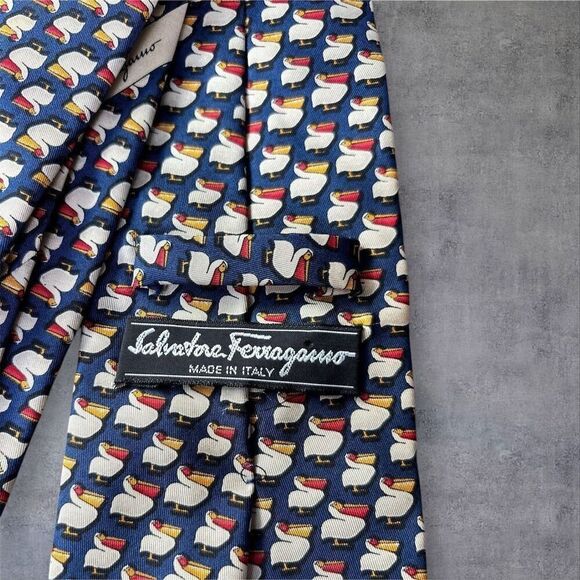 Salvatore Ferragamo Men's Blue Silk Tie Duck Pelican Animal Print - Picture 6 of 7